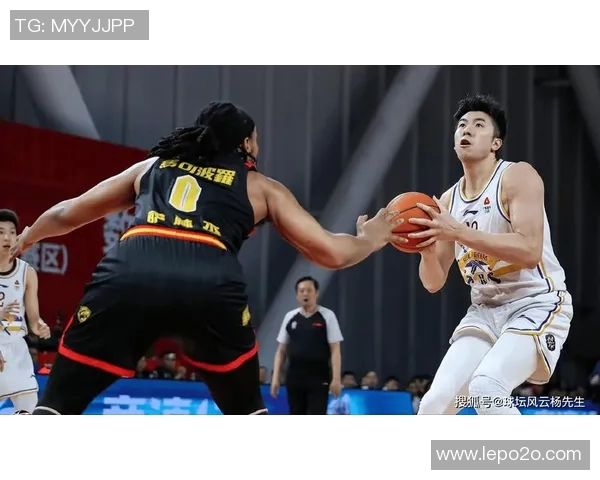 CBA精彩对决北控队迎战深圳队直播盛况全程回顾